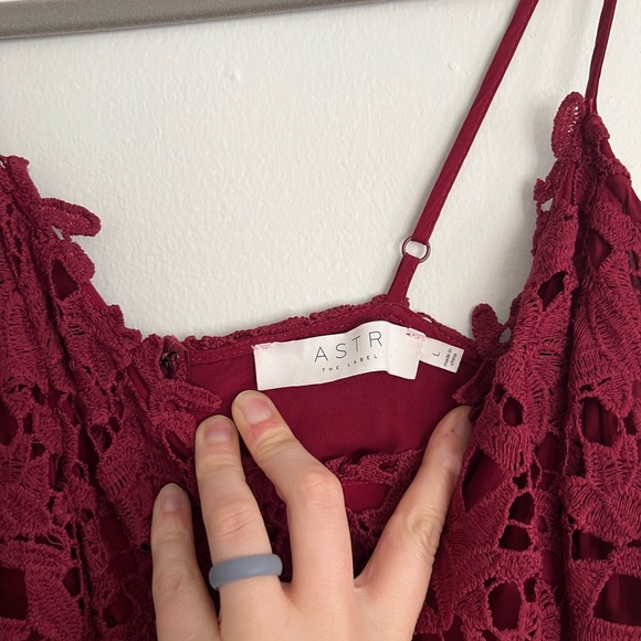 ASTR the label midi dress - size L - Picture 3 of 4